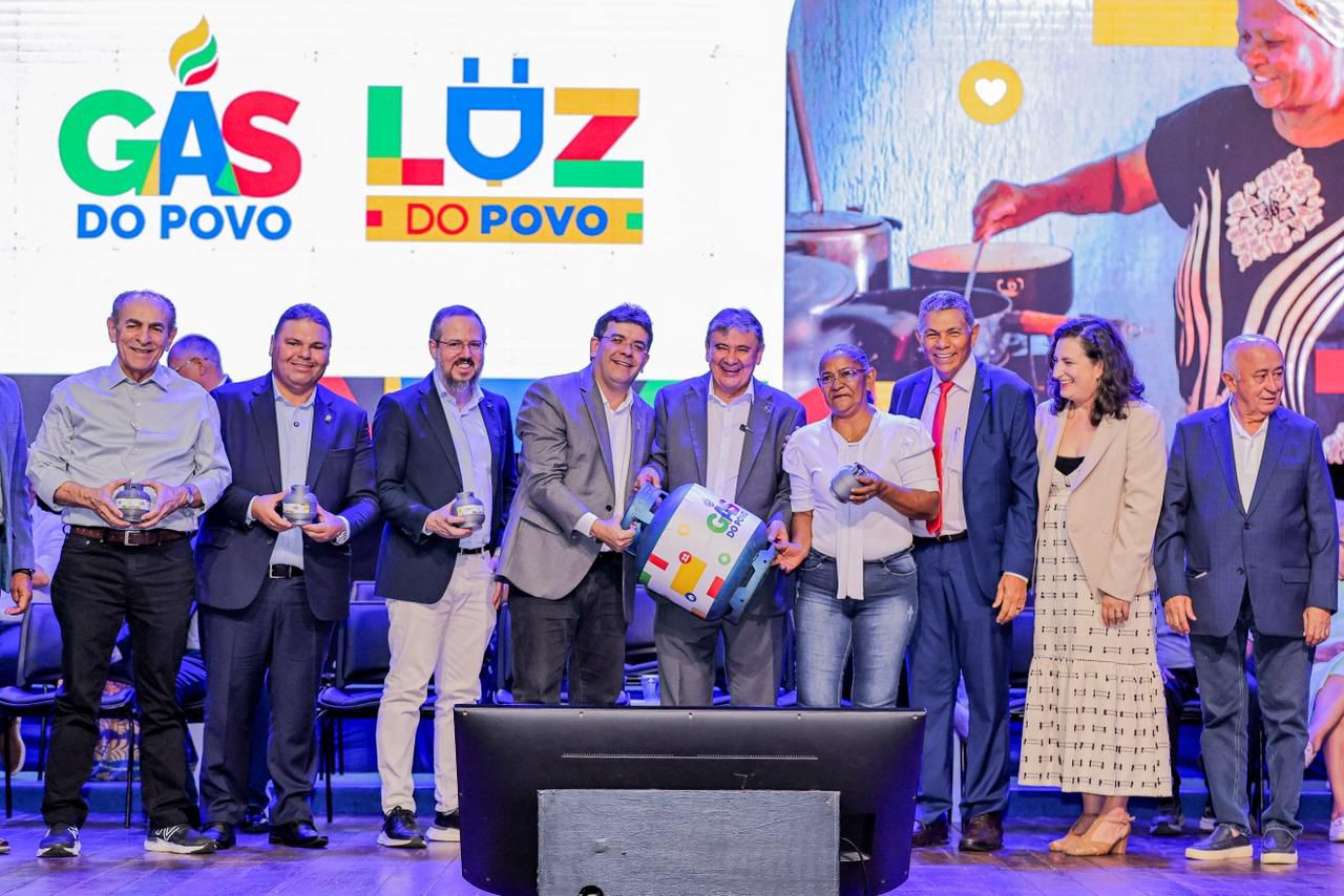 Mais de 1 milhão de famílias devem ser beneficiadas com Gás e luz do povo