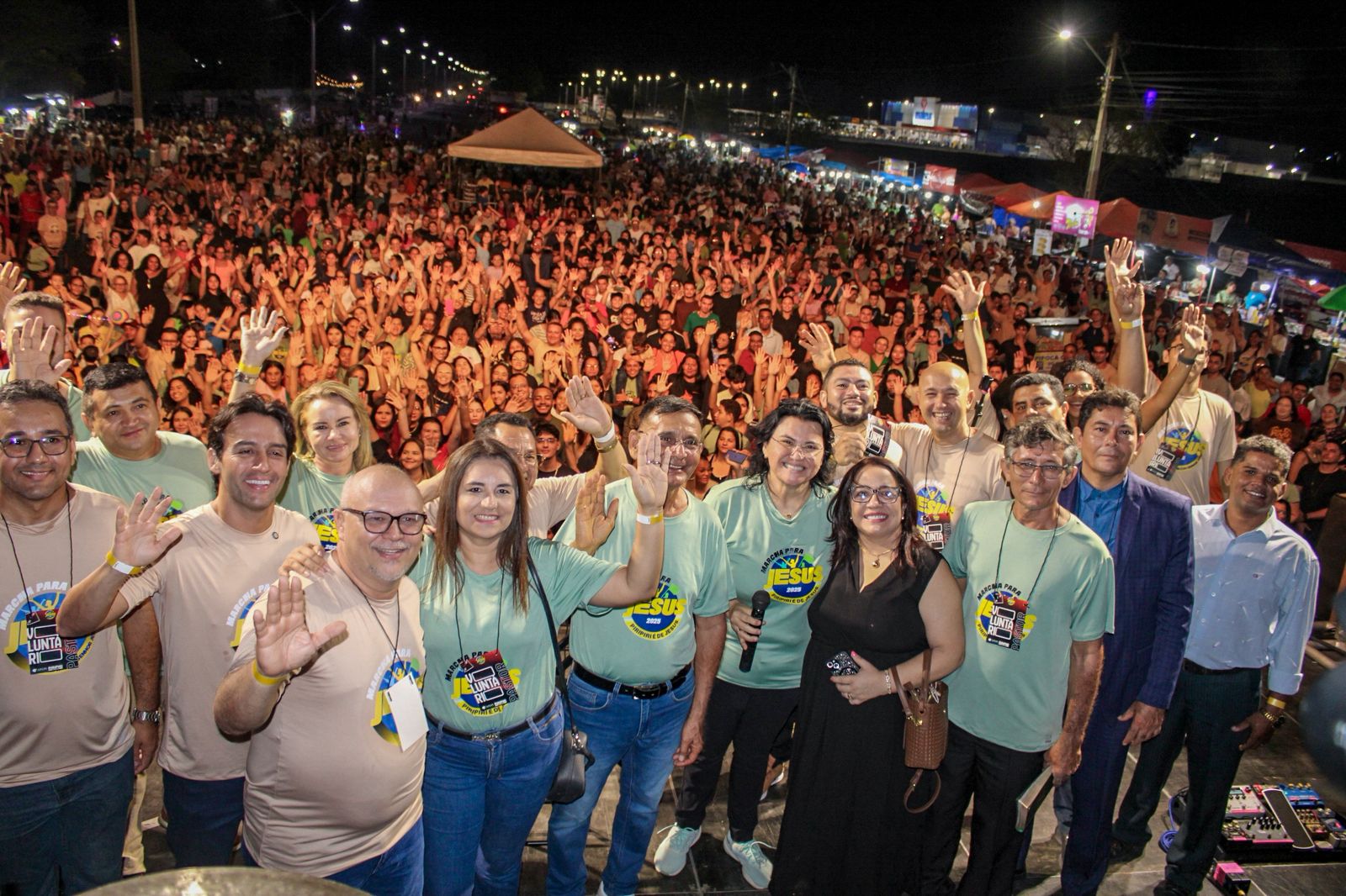 Marcha para Jesus reúne multidão e celebra a fé em Piripiri