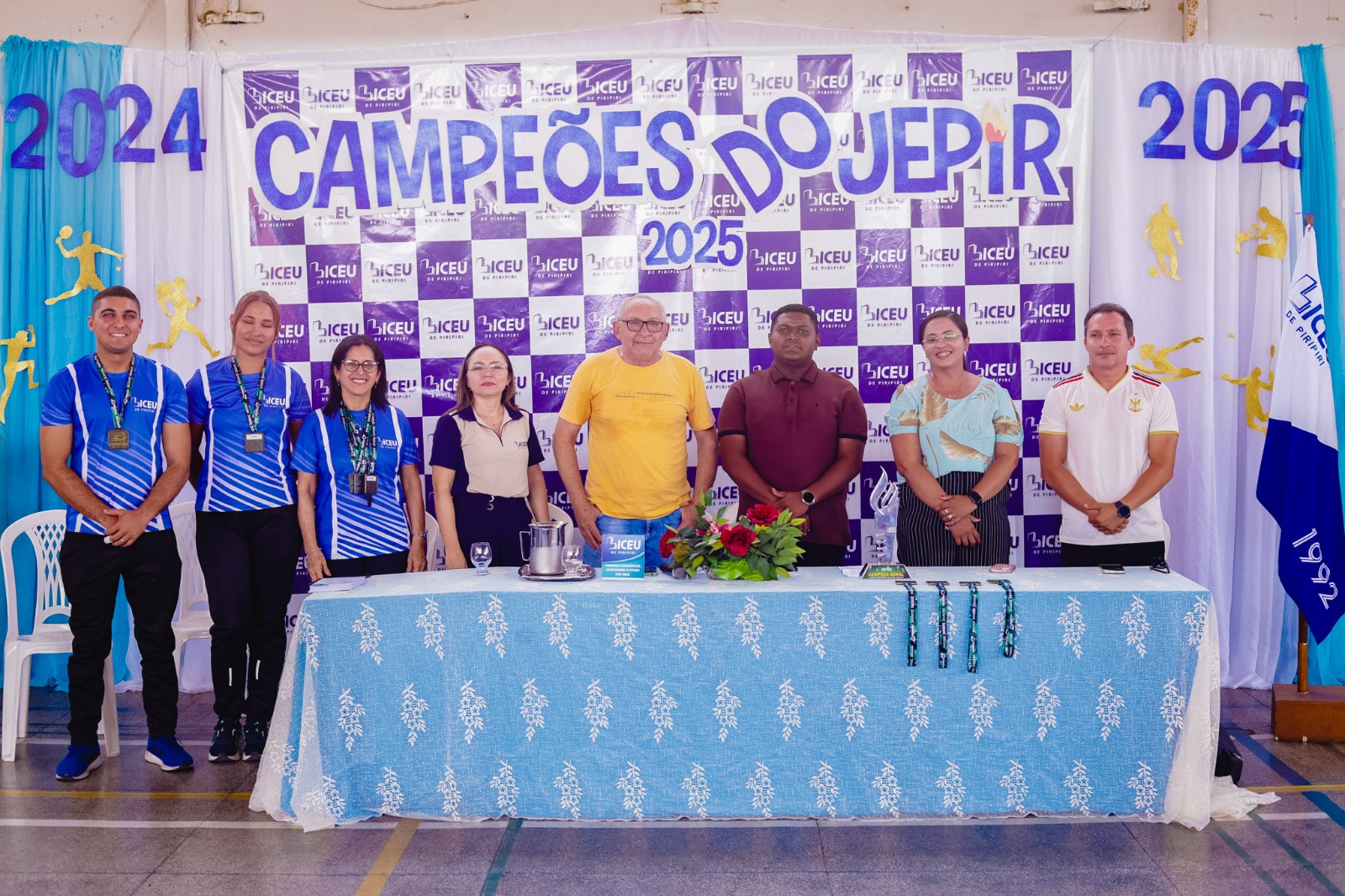 Liceu de Piripiri é destaque nos Jogos Escolares e recebe troféus da SEJUCE