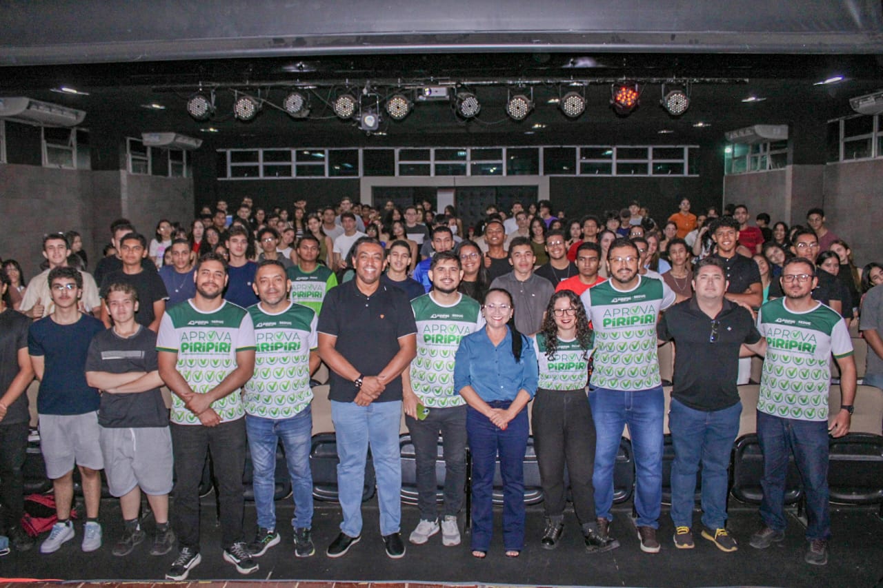 Seduc de Piripiri promove aulão de revisão para o Enem e mobiliza estudantes