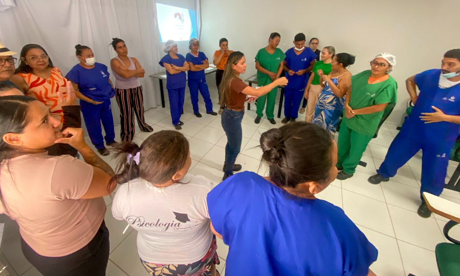 HRCR promove treinamento sobre segurança e manejo de resíduos
