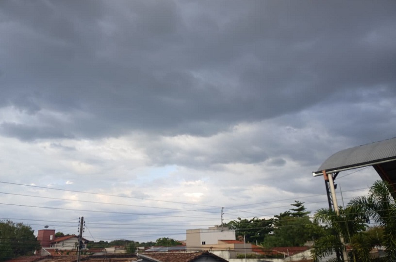 Chuvas continuam no Piauí, e Semarh reforça alerta de perigo