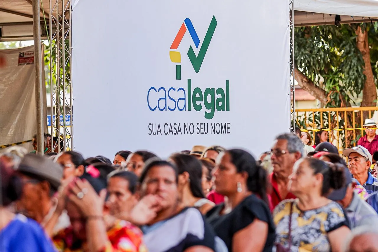 Sead realiza audiência para regularização de mais de 800 imóveis em Pedro II
