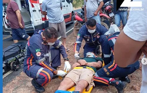 Homem fica ferido após cair de moto na zona rural