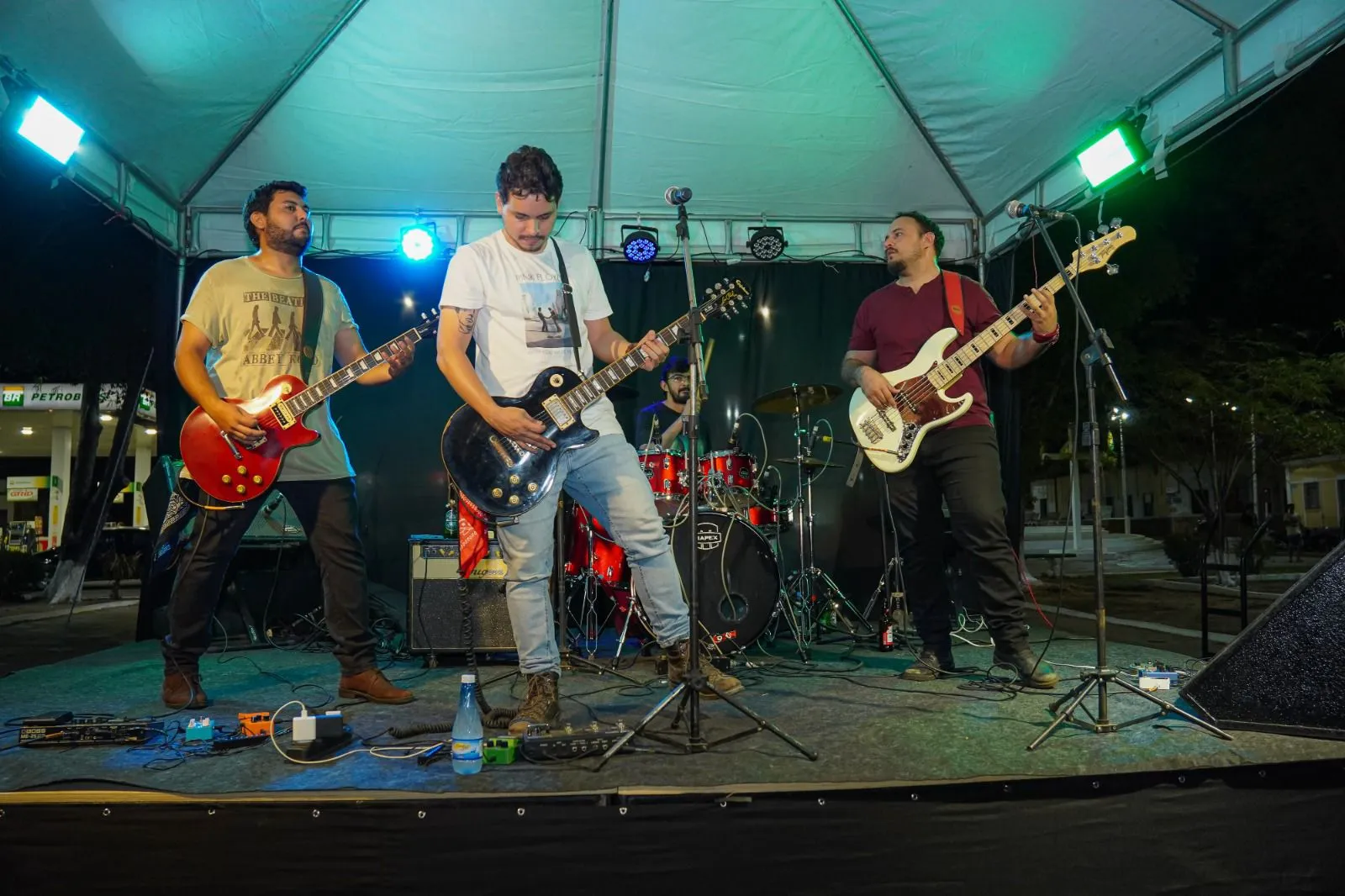 1º Circuito Cultural do Coreto tem noite eletrizante ao som de rock em Piripiri