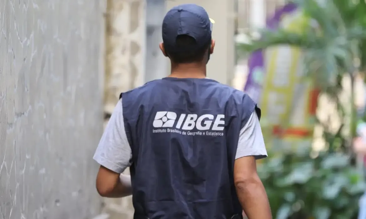IBGE abre processo seletivo com 216 vagas no Piauí; salários de R$ 3,3 mil