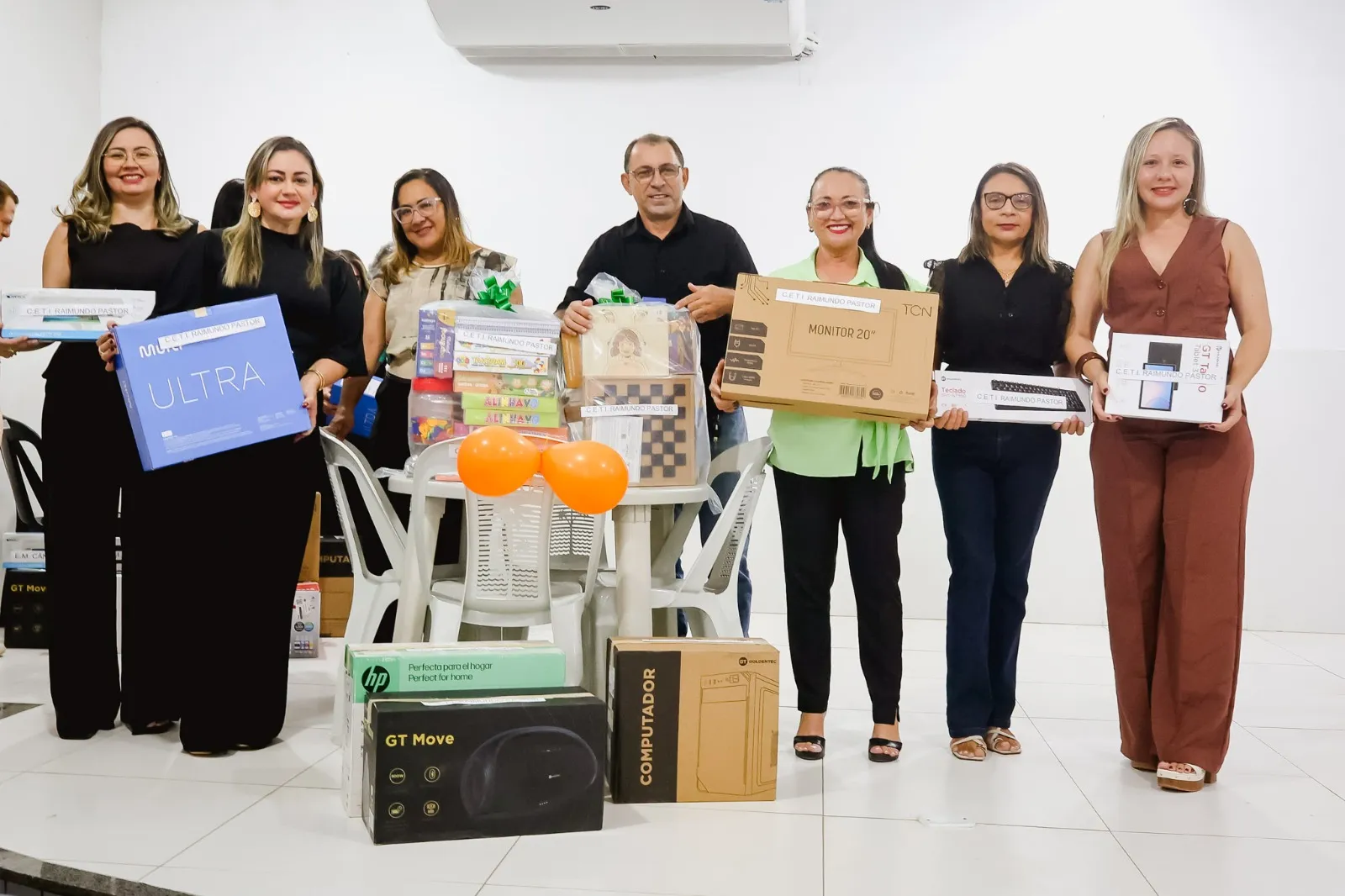 SEDUC de Piripiri faz entrega de materiais e reforça educação inclusiva