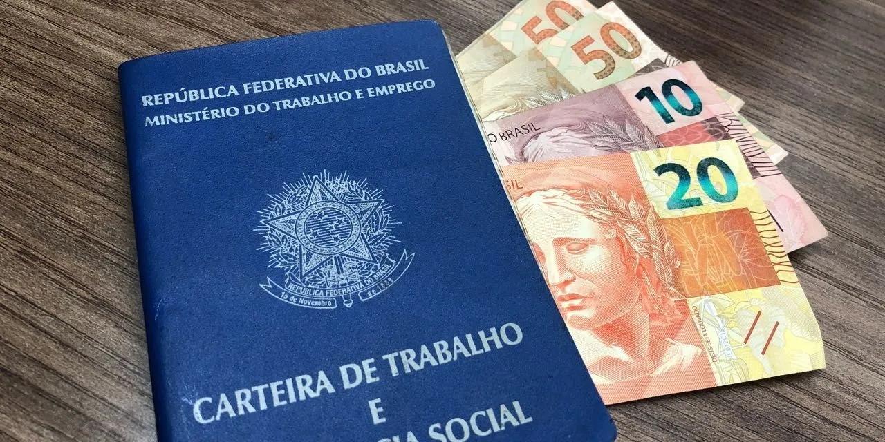 Governo confirma salário mínimo de R$ 1.621 em 2026
