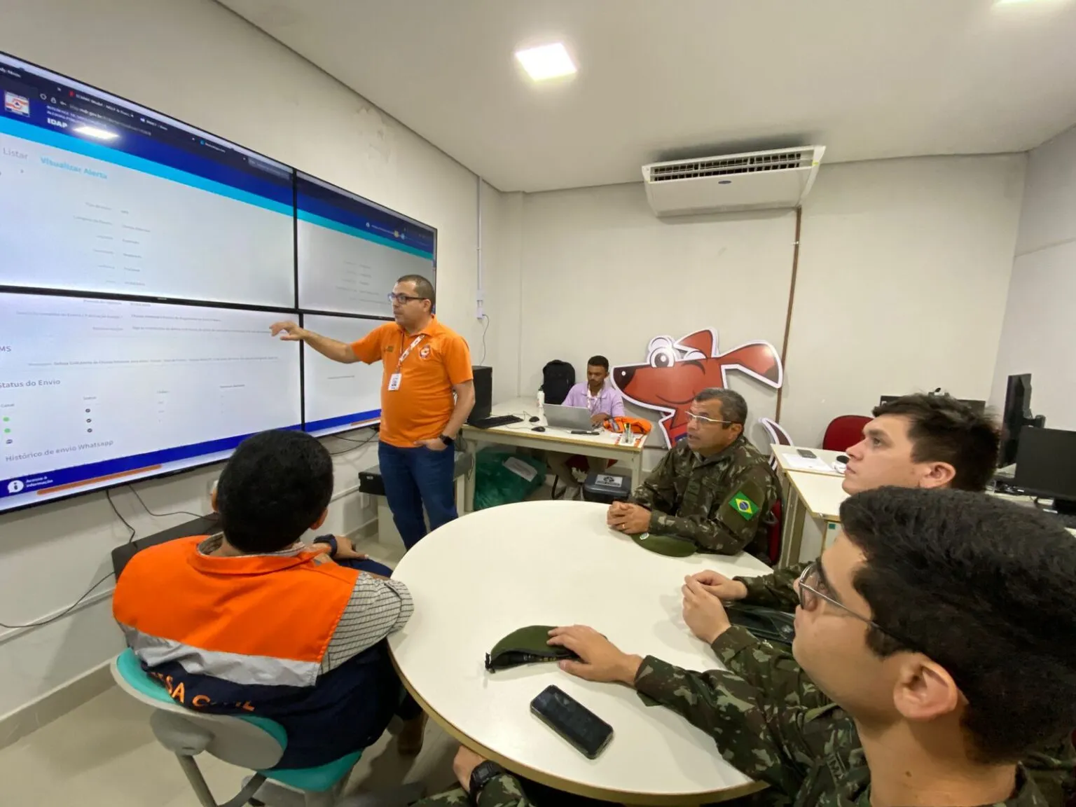 Defesa Civil e 25º Batalhão de Caçadores alinham plano de contingência de riscos