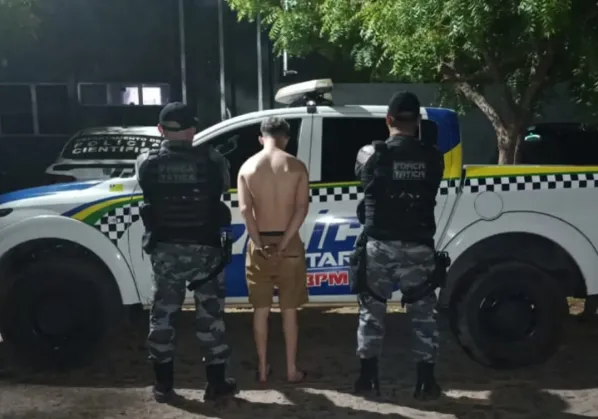 Força Tática prende suspeito após ataque em bar no centro de Piripiri