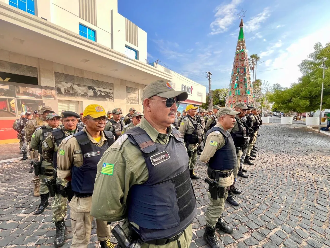 "Novo concurso da PM do Piauí será autorizado ainda em dezembro", diz governador