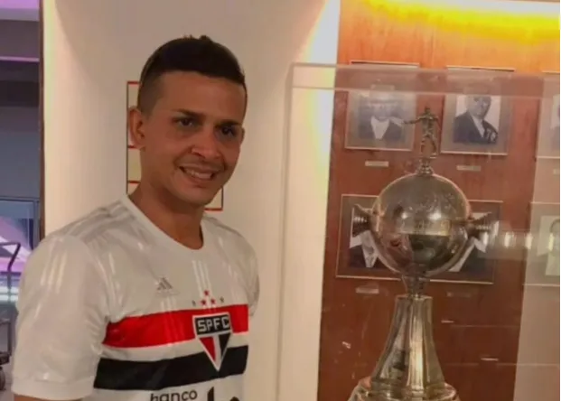 Piauiense morre após mal súbito durante partida de futebol