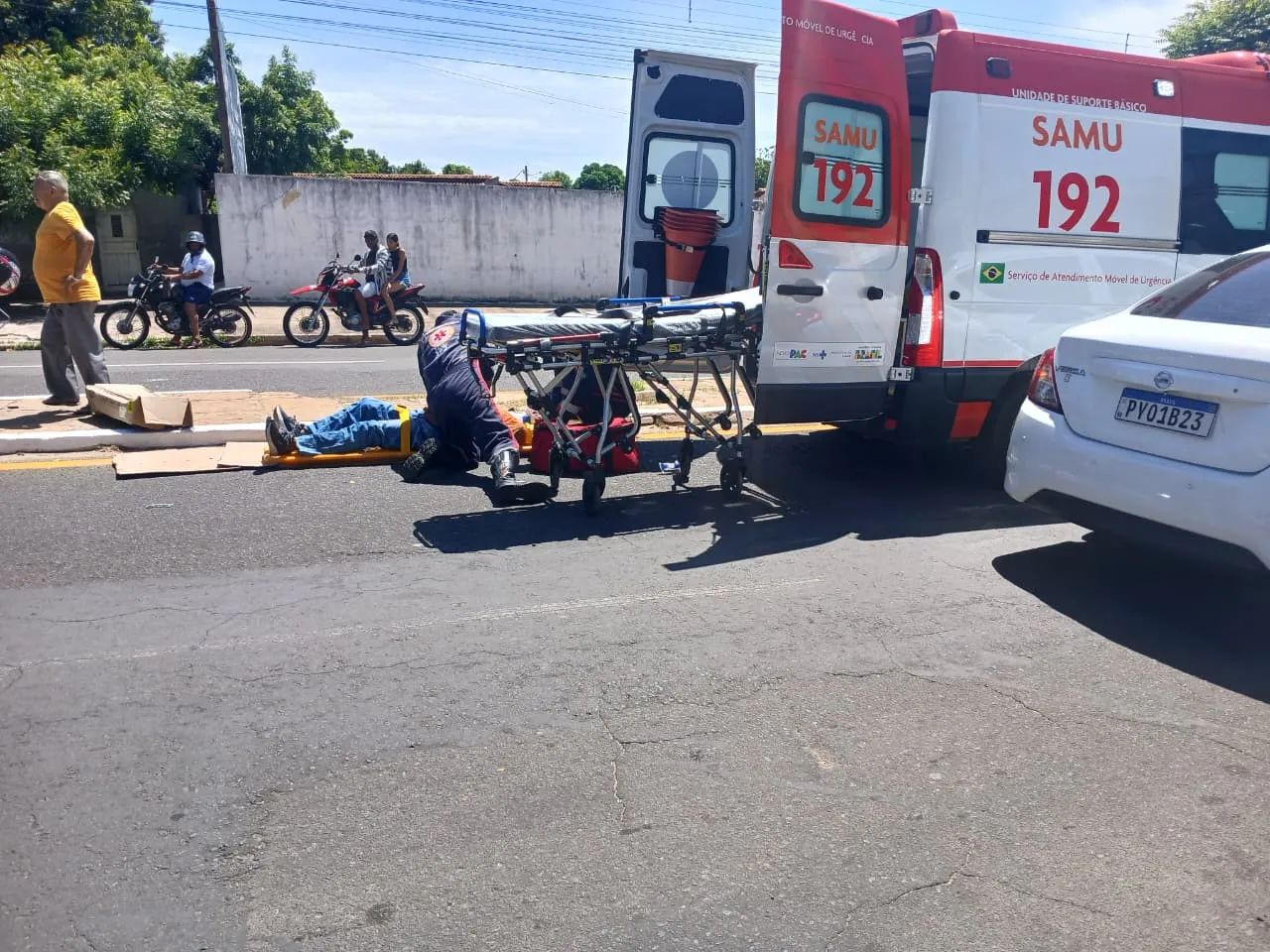 Motociclista fica ferido após acidente em avenida de Piripiri