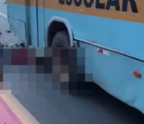 Duas pessoas morrem em colisão com ônibus escolar no PI