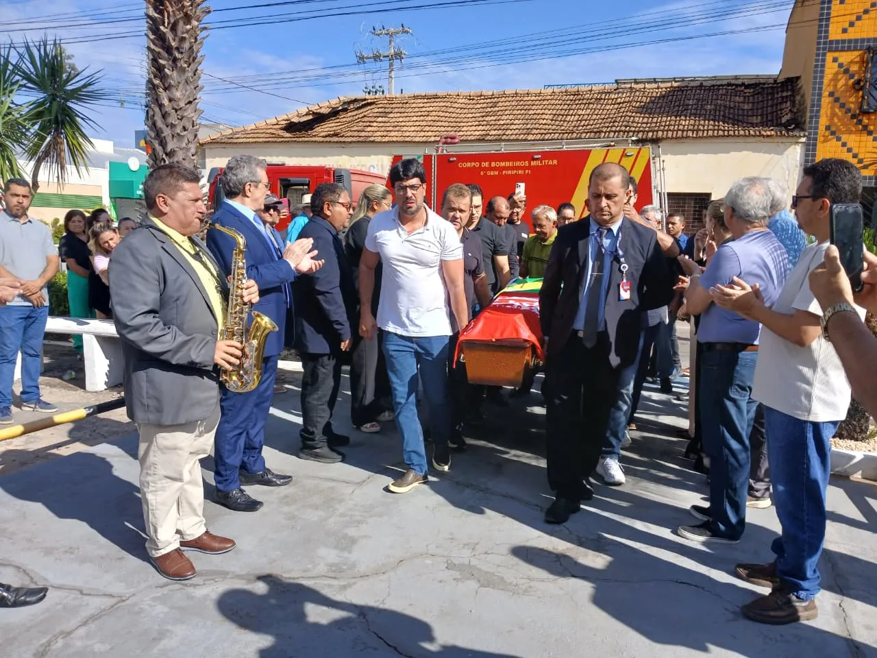 Câmara de Piripiri presta homenagem póstuma ao doutor Luiz Pereira