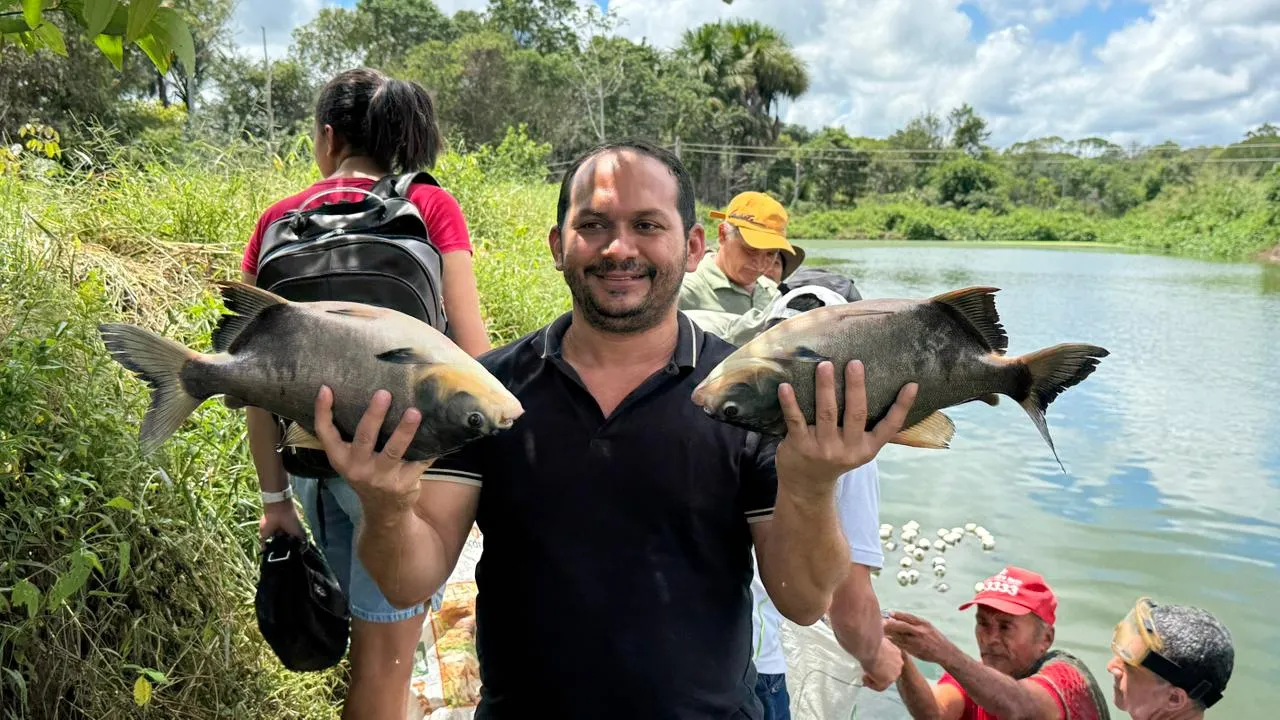 Prefeitura de Boa Hora distribui 4 toneladas de peixe na Semana Santa