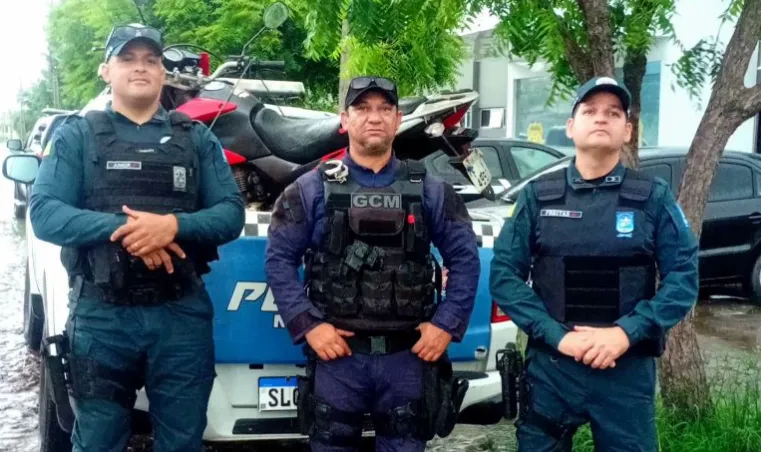 Polícia recupera motocicleta com restrição em Lagoa de São Francisco