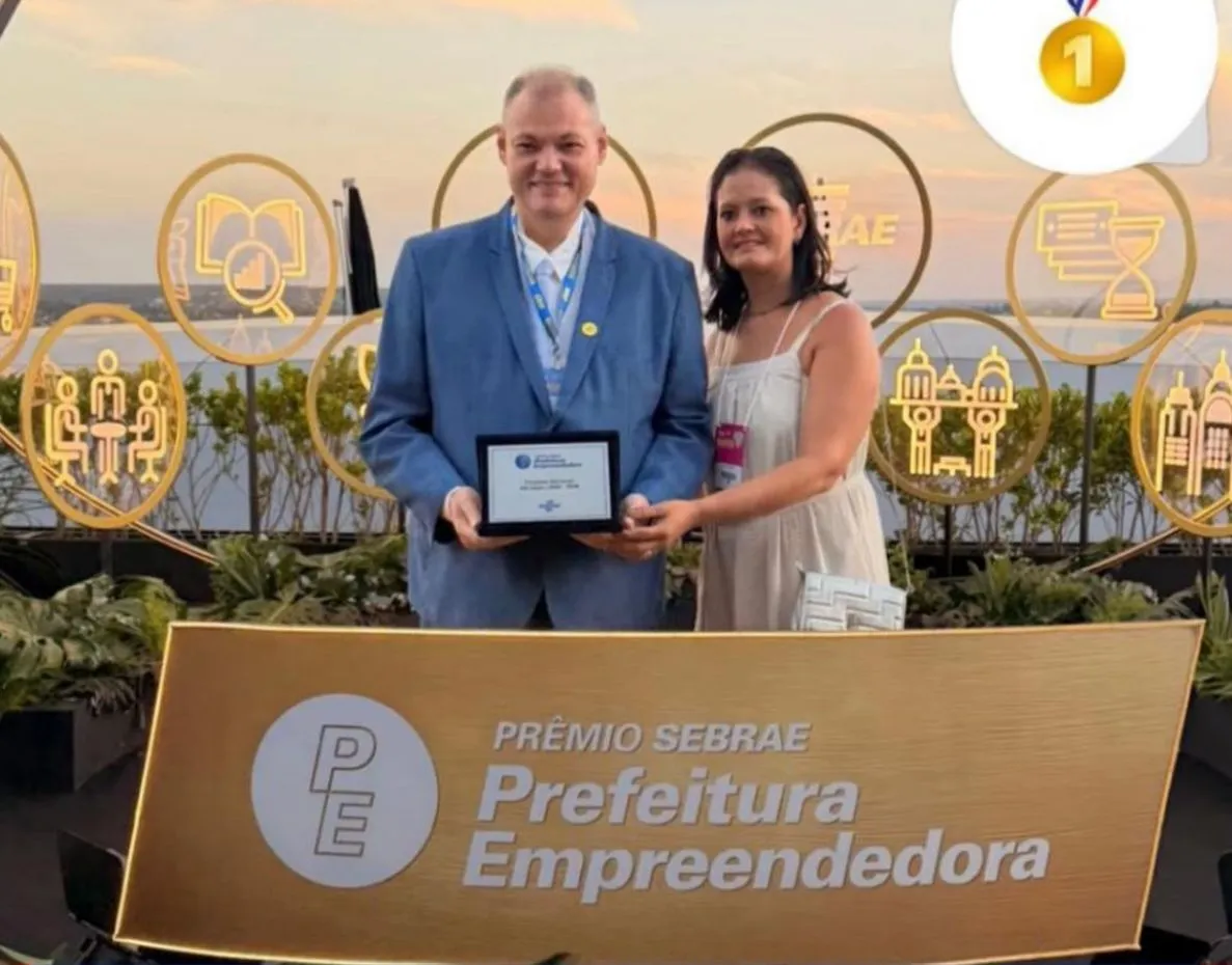 Marcelo Jatobá recebe prêmio ouro do Sebrae por gestão de destaque em Piracuruca