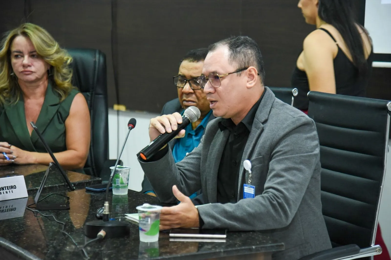 HRCR detalha investimentos e melhorias na saúde em audiência pública