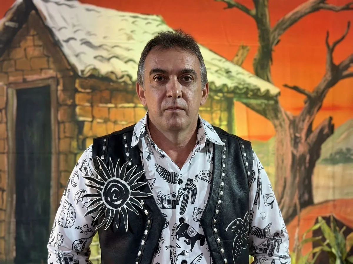 Justiça mantém ação que pode cassar prefeito de Brasileira