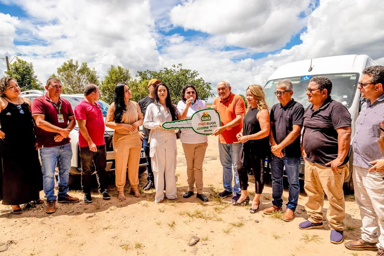 Prefeitura de Piripiri entrega veículos para fortalecer a rede de assistência