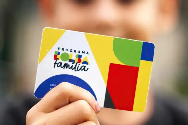 Mais de 118 mil famílias do Piauí deixaram o Bolsa Família após aumento de renda