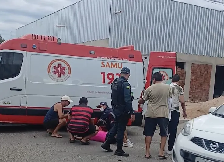 Homem e mulher ficam feridos após colisão de motocicletas em Piripiri