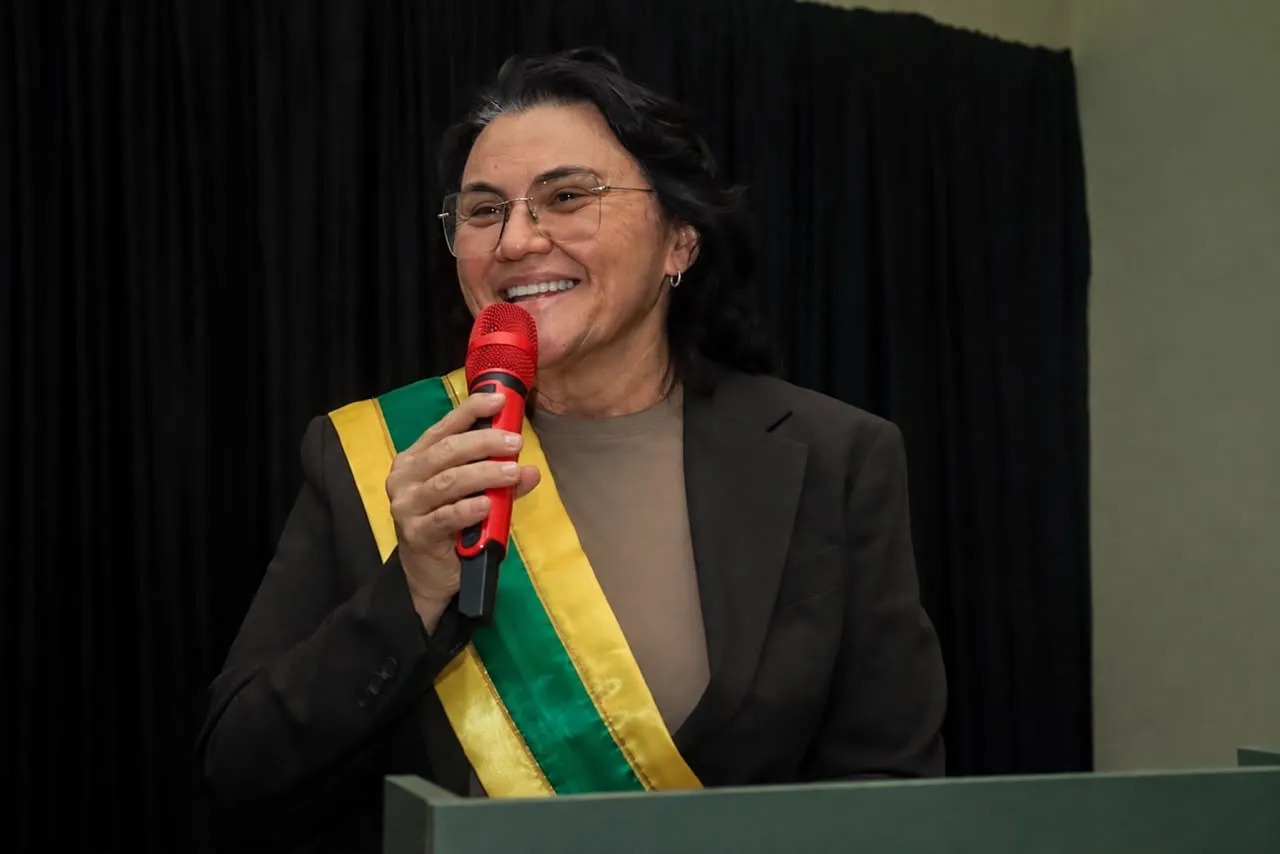 Por unanimidade TRE-PI mantém mandato da prefeita Jôve Oliveira