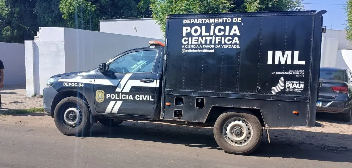 Homem morre após perder controle de moto na PI-111