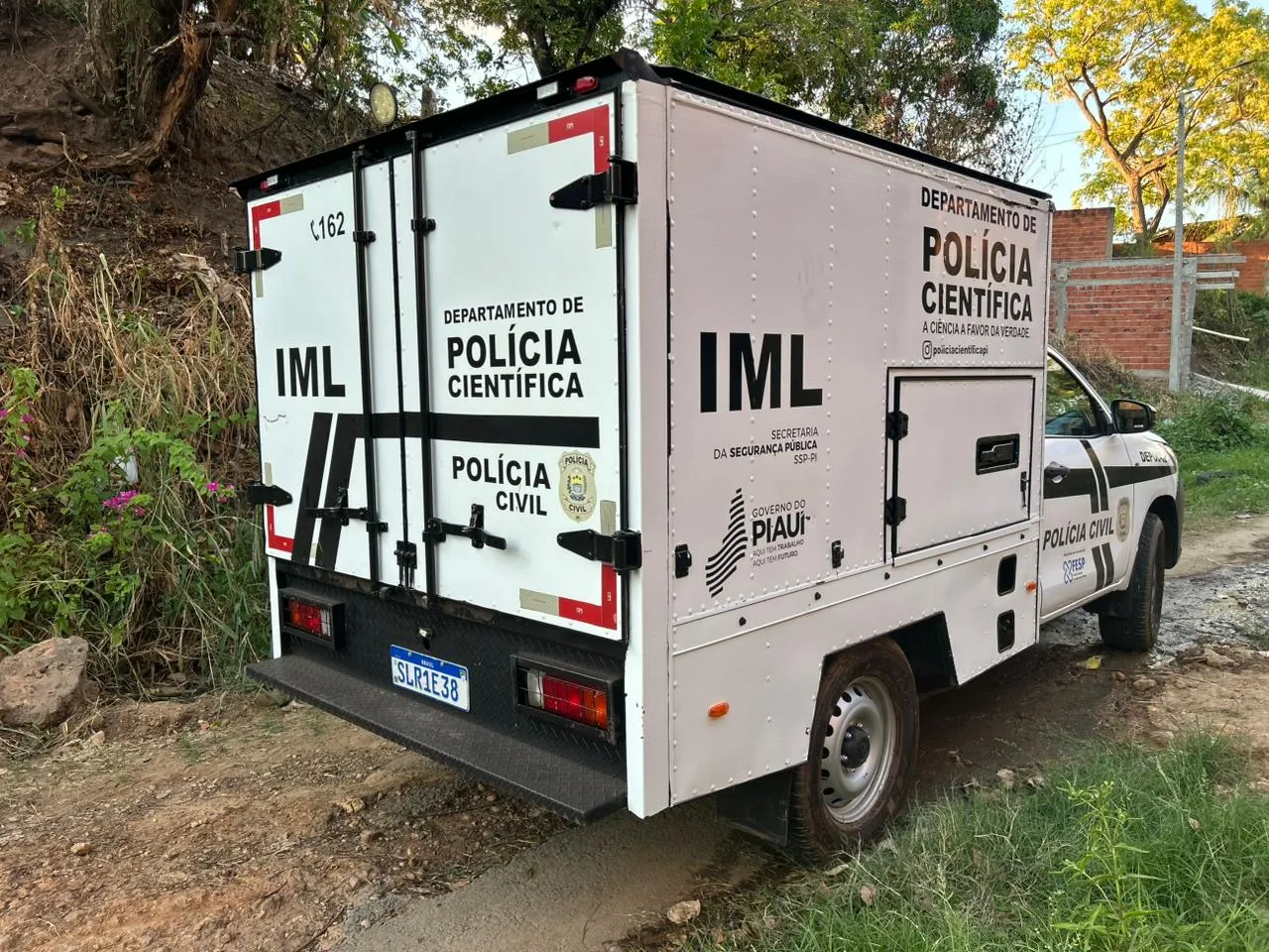 Homem é encontrado morto com marca de tiro no Piauí 