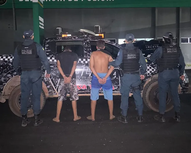 Dois menores de idade são apreendidos após atirarem contra policiais em Piripiri