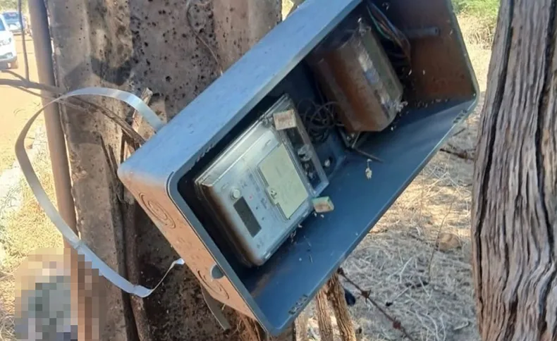 Homem é encontrado morto após suspeita de choque elétrico