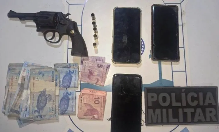 Dupla faz sequência de assaltos na zona rural de Barras