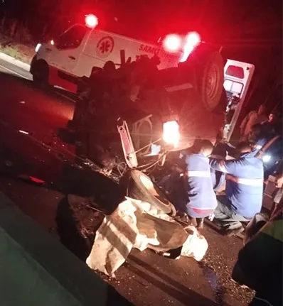 Colisão entre carros deixa recém-nascido e mais 4 feridos no Piauí