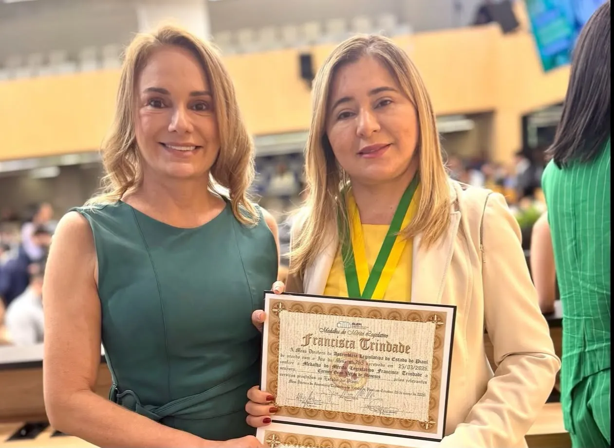 Ana Paula, apoiada por Carmen Gean, supera candidato do prefeito em Brasileira