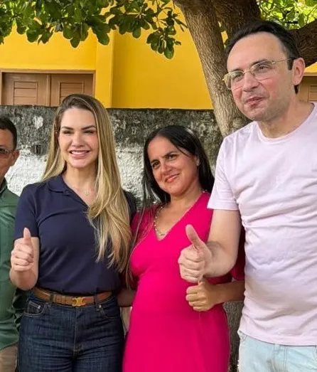 Com apoio de Eduardo Lima, Anyara Santos lidera votação em Piracuruca