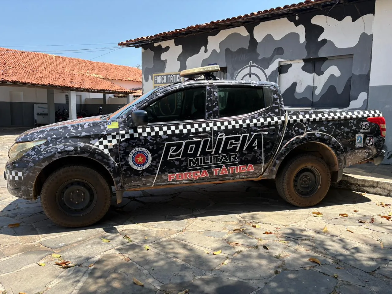 PM e Polícia Civil apreendem entorpecentes e dinheiro em Piripiri