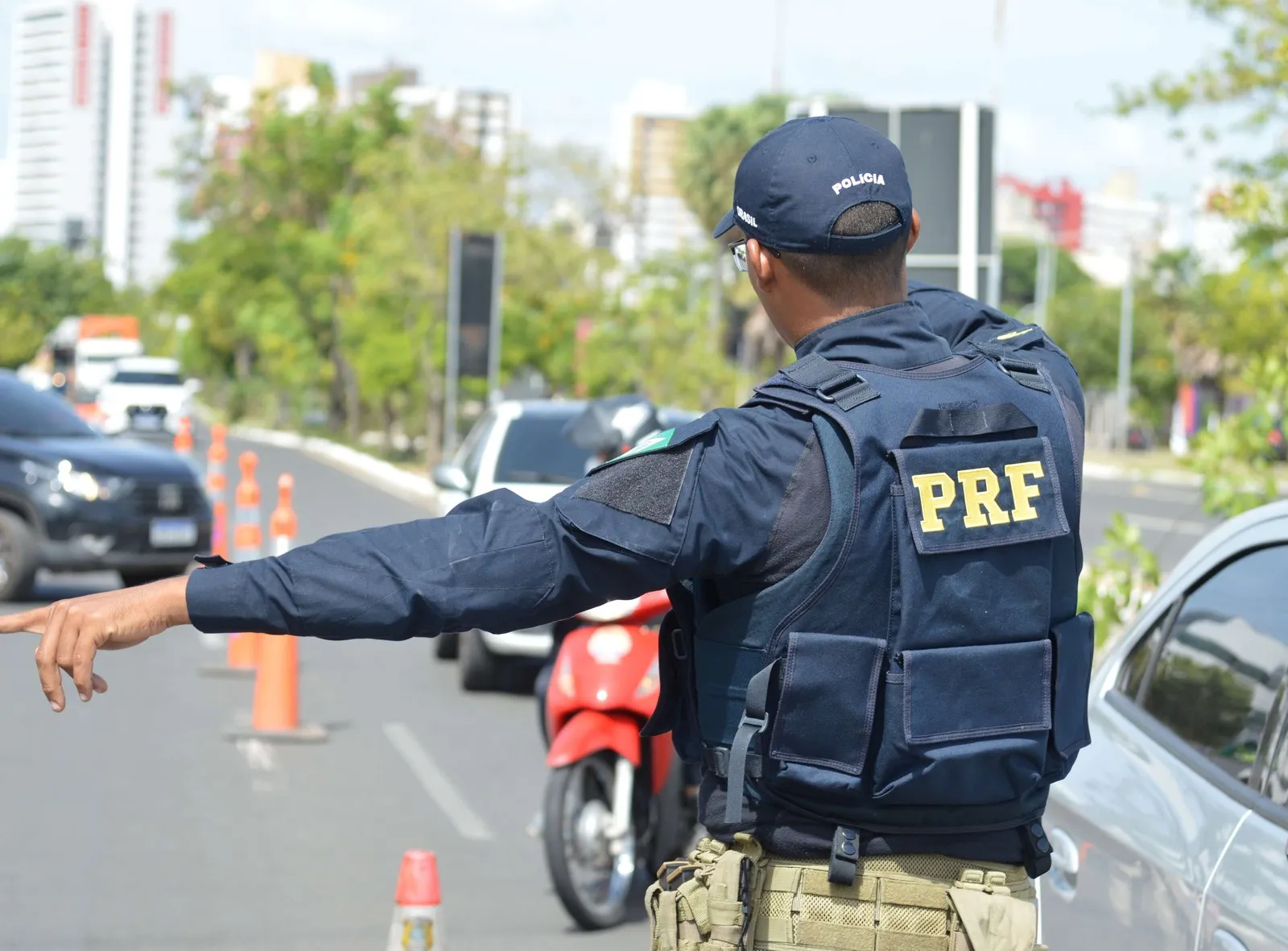 PRF inicia Operação Finados 2026 nas rodovias federais do Piauí